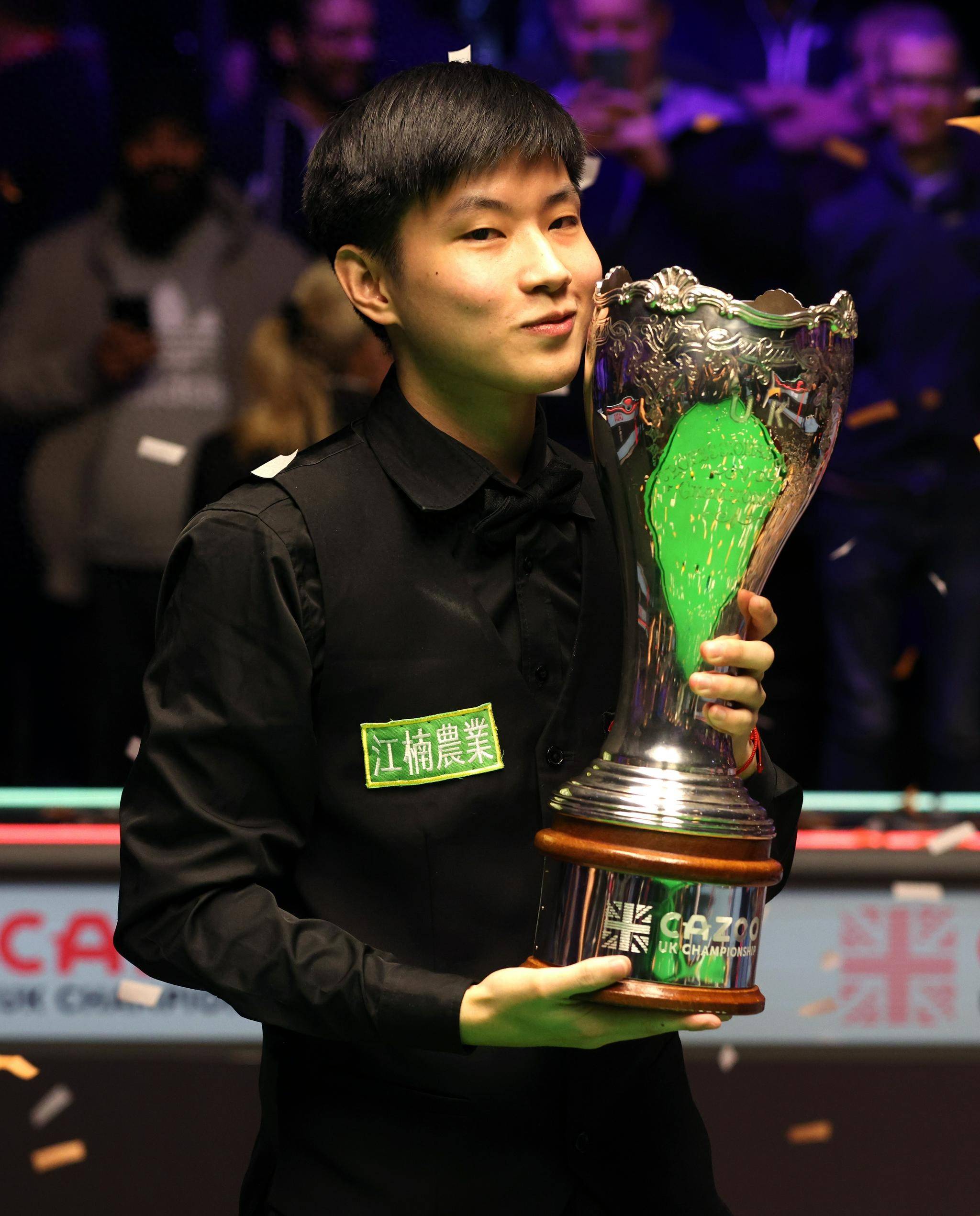 从多方面来 从多方面来