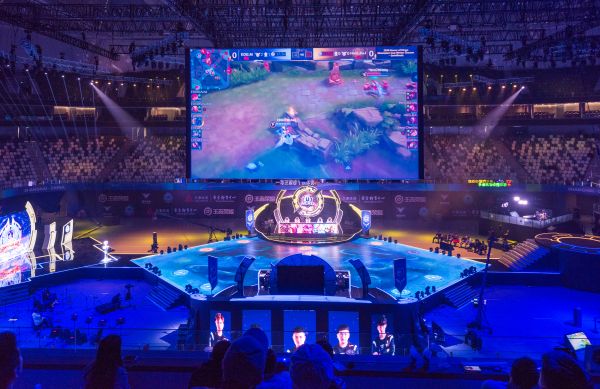 情已被点燃 情已被点燃