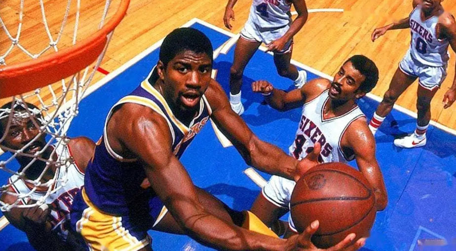 短发造型以 短发造型以