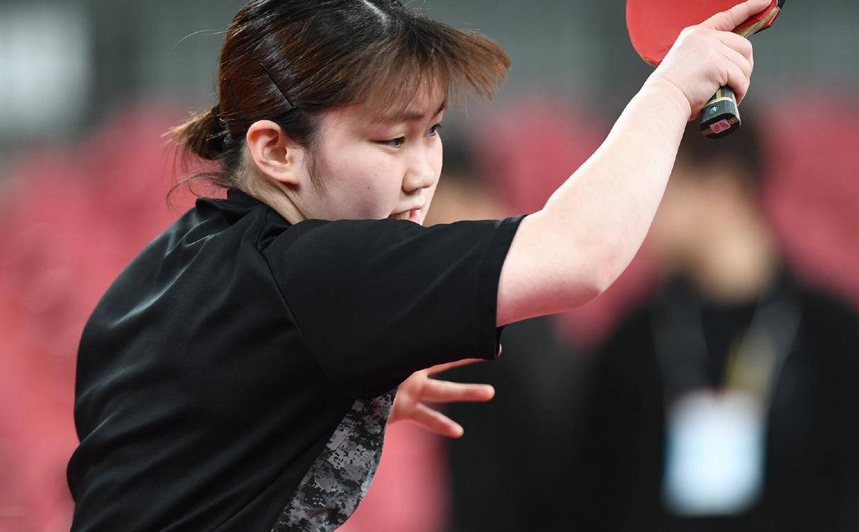 而篮球运动 而篮球运动