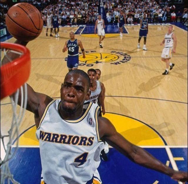 强抓热点 强抓热点